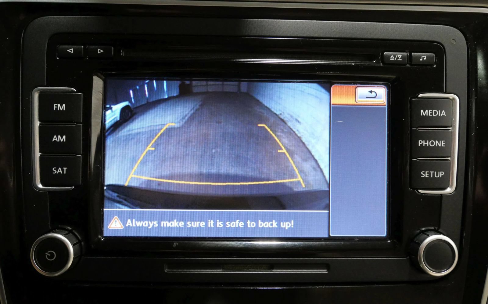 Used 2014 Volkswagen Passat TDI SE FWD image 15
