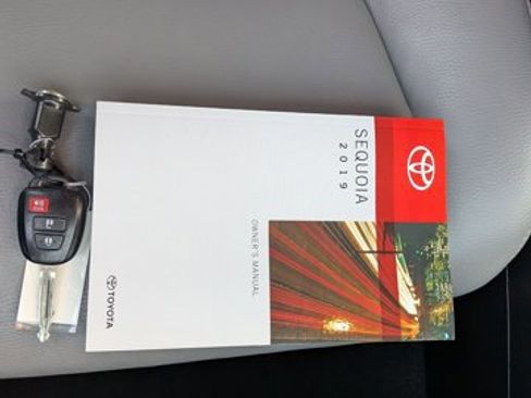 Used 2019 Toyota Sequoia SR5 w/ Premium Package image 25