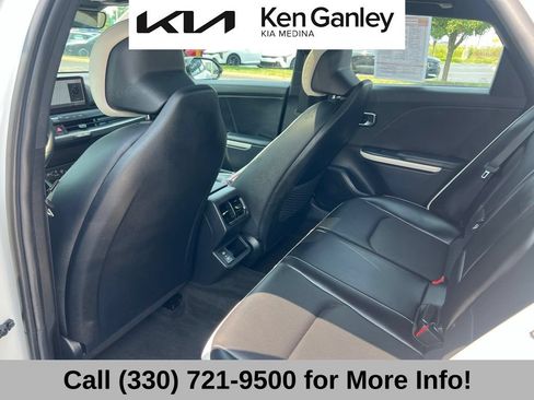 Certified 2025 Kia K4 GT-Line Turbo FWD image 45