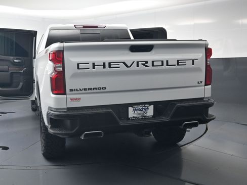 Used 2021 Chevrolet Silverado 1500 LT Trail Boss w/ Convenience Package II AWD/4WD image 27