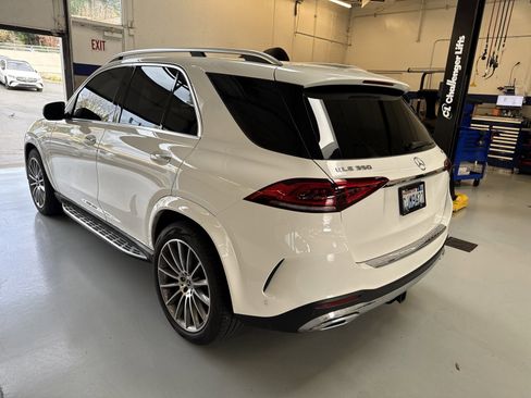 Used 2023 Mercedes-Benz GLE 350 4MATIC image 4