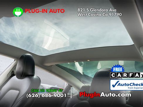 Used 2023 Tesla Model 3 Standard Range image 8