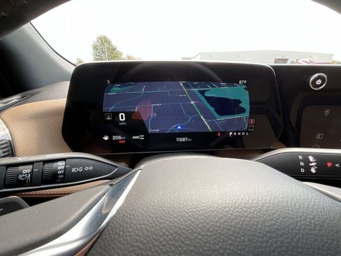 Used 2025 Chevrolet Equinox ACTIV image 41