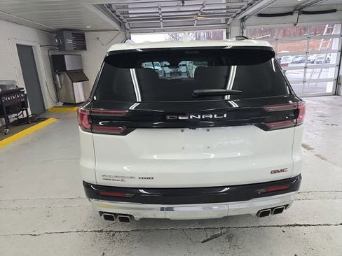 Certified 2024 GMC Acadia Denali w/ Super Cruise Package image 4