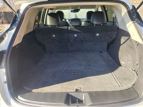 Used 2024 Nissan Murano SV image 19