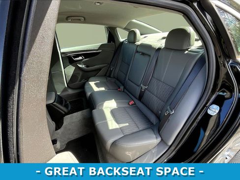Used 2018 Chevrolet Impala LS FWD image 21