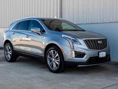 New 2025 Cadillac XT5 Premium Luxury w/ Technology Package image 9