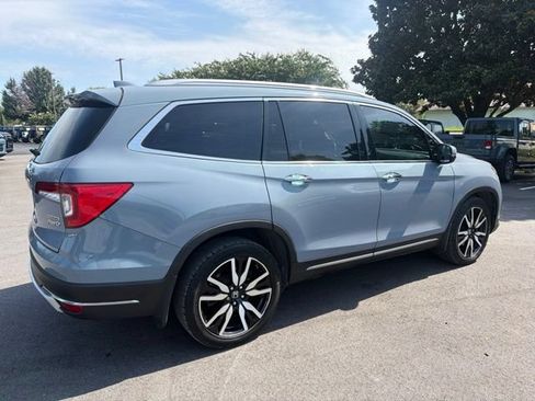 Used 2022 Honda Pilot Touring image 4