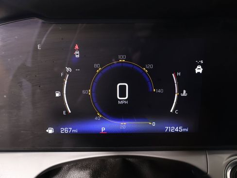 Used 2024 Chevrolet Trax LT FWD image 4