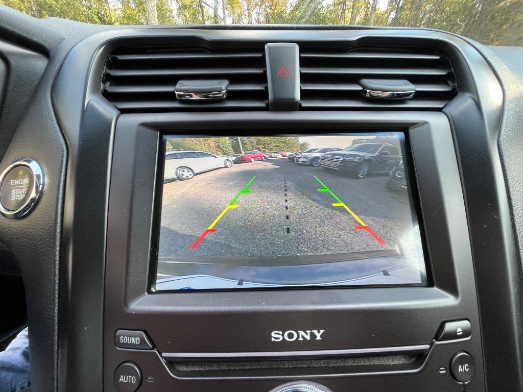 Used 2019 Ford Fusion Titanium AWD/4WD image 24