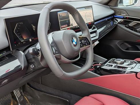 Used 2026 BMW 530i xDrive AWD/4WD image 3