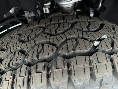 New 2025 Ford Ranger Lariat w/ FX4 Off-Road Package image 10