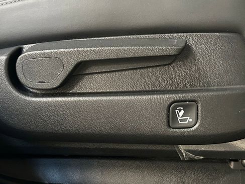 Used 2021 Kia Sorento S FWD image 54