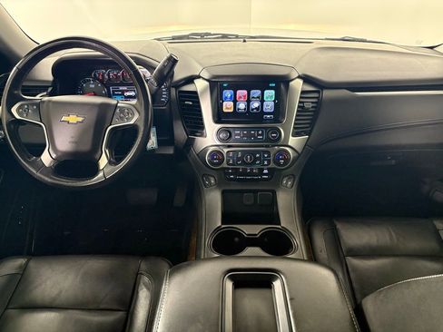 Used 2019 Chevrolet Suburban LT image 43