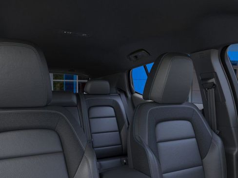 New 2026 Chevrolet Equinox EV LT image 24