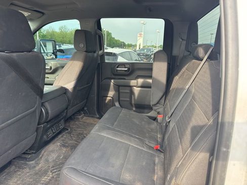 Used 2024 Chevrolet Silverado 2500 Custom w/ Custom Value Package AWD/4WD image 8