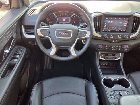 Certified 2023 GMC Terrain SLT FWD image 14