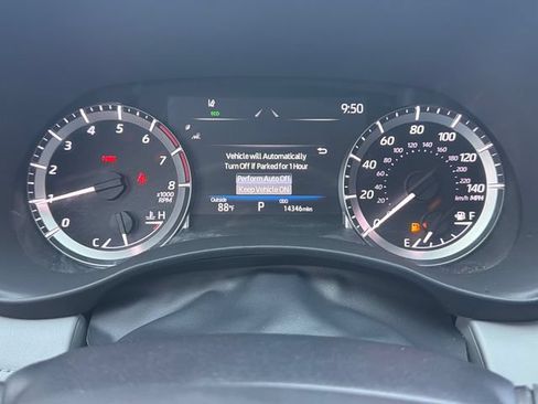Used 2026 Toyota Highlander XLE AWD/4WD image 30