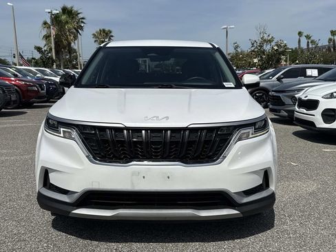 Used 2022 Kia Carnival LX FWD image 9