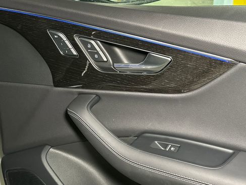 Used 2025 Audi Q7 3.0T Prestige w/ Prestige Package image 15