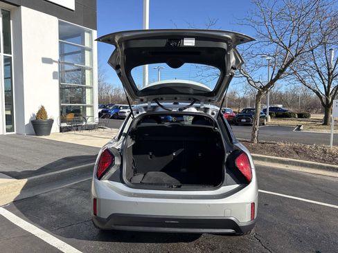 Certified 2025 MINI Cooper S FWD image 8