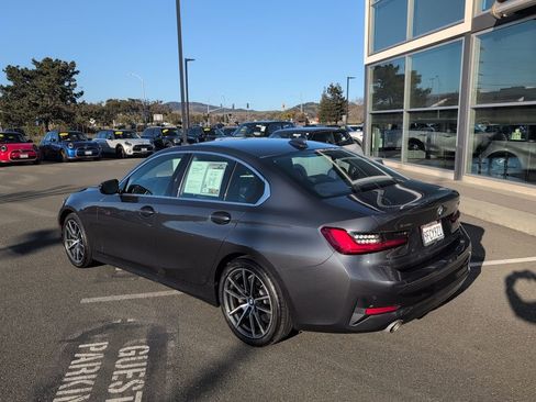 Used 2021 BMW 330i 330i w/ Convenience Package image 3