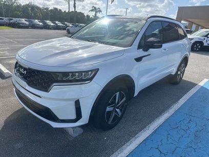Used 2023 Kia Sorento S w/ Panoramic Sunroof Package