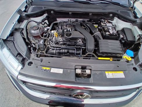 Used 2024 Volkswagen Taos S image 23