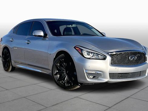Used 2019 INFINITI Q70 L 3.7 w/ Sensory Package image 2