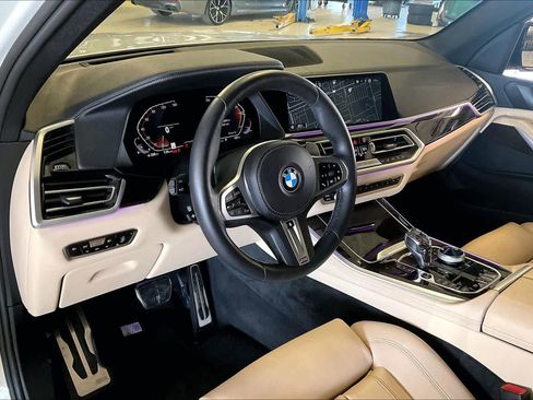 Used 2021 BMW X5 xDrive40i w/ M Sport Package image 16