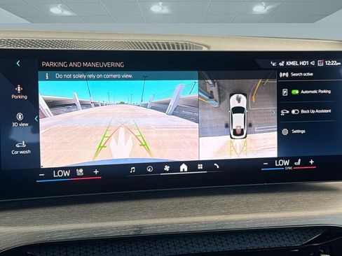 New 2026 BMW i4 eDrive40 w/ Premium Package RWD image 24