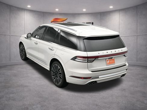 Used 2020 Lincoln Aviator Black Label w/ Dynamic Handling Package image 55