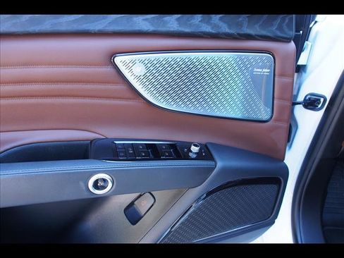 Used 2023 Maserati Grecale GT image 23