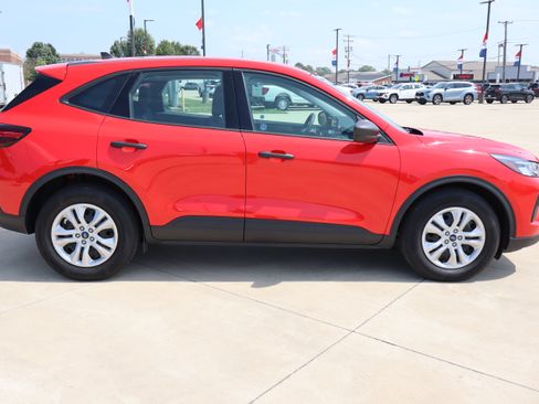 Used 2024 Ford Escape FWD image 5