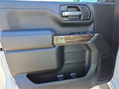 Used 2021 Chevrolet Silverado 1500 LT w/ Safety Package image 27