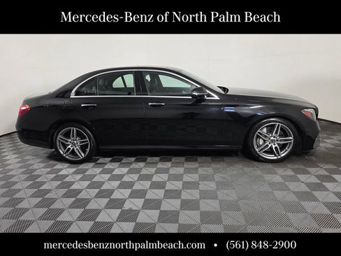 Used 2020 Mercedes-Benz E 350 Sedan image 7