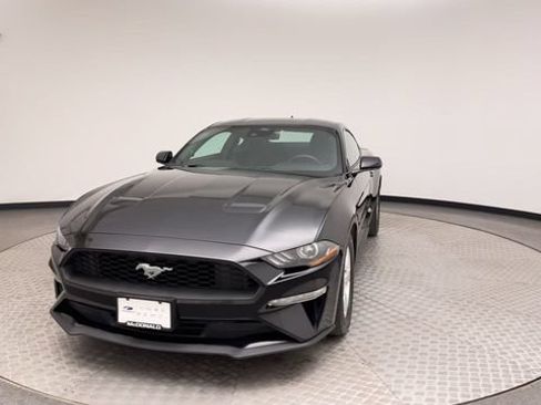 Used 2022 Ford Mustang Coupe RWD image 7