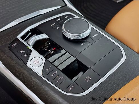 Used 2023 BMW 330e xDrive w/ Premium Package image 17