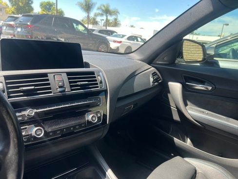Used 2017 BMW M2 RWD image 16