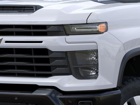 New 2026 Chevrolet Silverado 2500 Custom AWD/4WD image 10