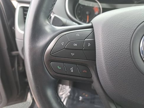 Used 2020 Jeep Cherokee Trailhawk w/ Cold Weather Group AWD/4WD image 17