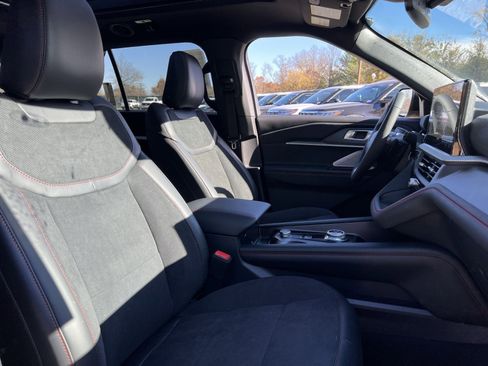 New 2026 Ford Explorer ST w/ Sun And Sound Package image 28