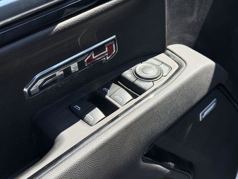 Used 2025 GMC Sierra 1500 AT4 AWD/4WD image 22