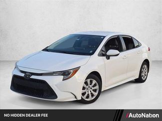 Used 2020 Toyota Corolla LE FWD video 1