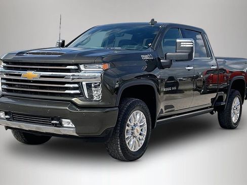 Used 2023 Chevrolet Silverado 3500 High Country w/ Z71 Off-Road Package AWD/4WD image 2