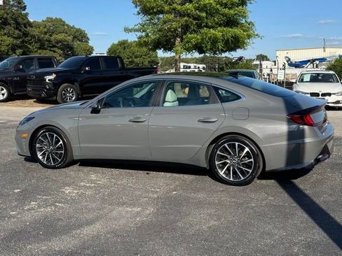 Used 2022 Hyundai Sonata Limited FWD image 5