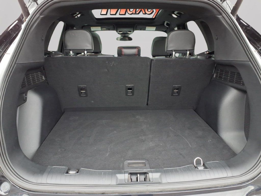Used 2023 Ford Escape ST-Line Elite w/ Premium Technology Package AWD/4WD image 8
