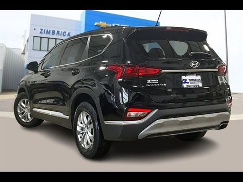 Used 2020 Hyundai Santa Fe SE image 4