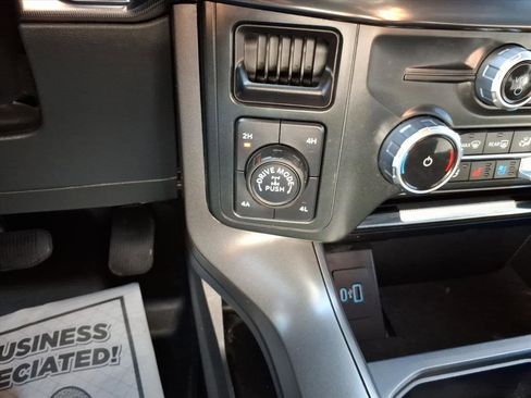 Used 2024 Ford F150 Lariat image 17