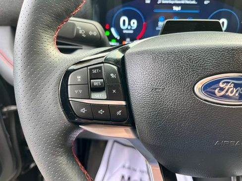 Used 2025 Ford Explorer ST-Line w/ ST-Line Street Pack AWD/4WD image 31
